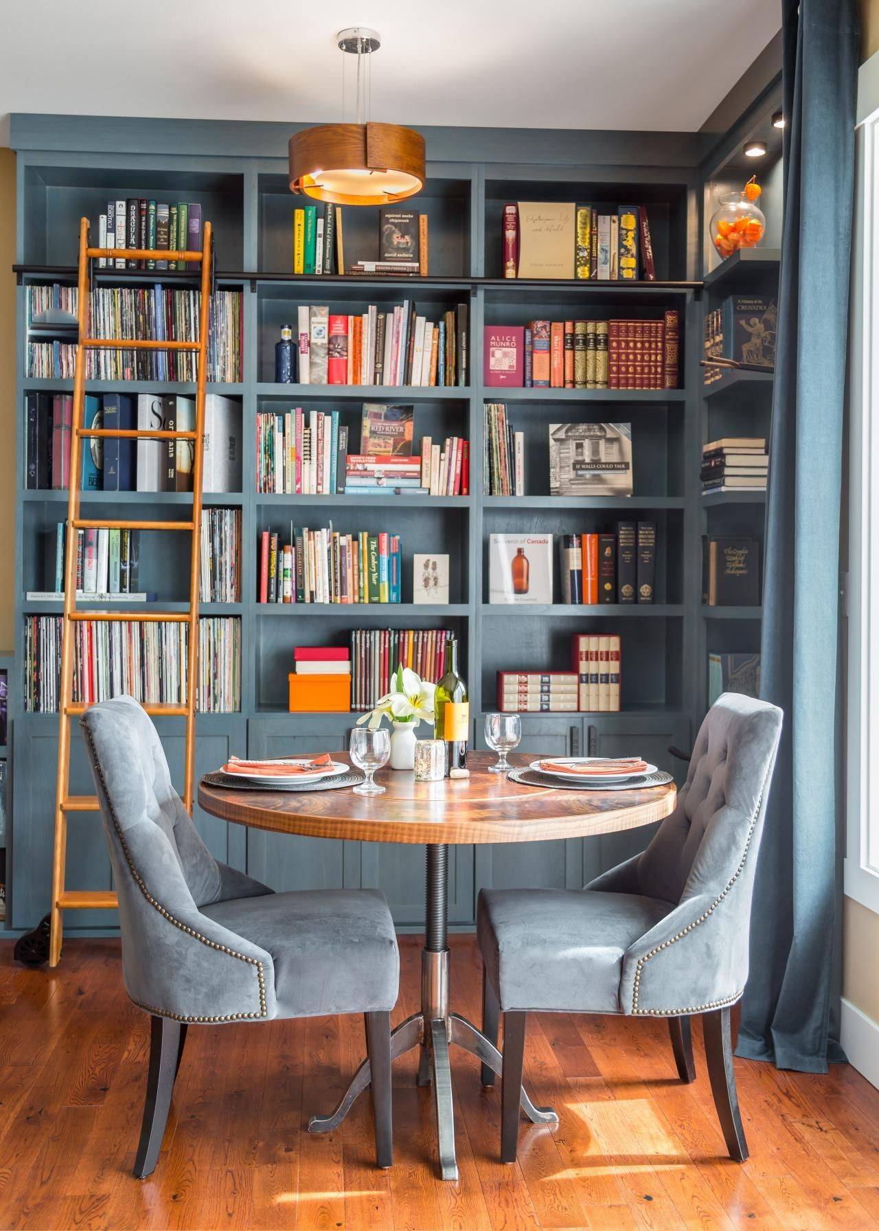 Cozy Breakfast Nooks That Make You Never Want To Eat Out For Brunch Again
