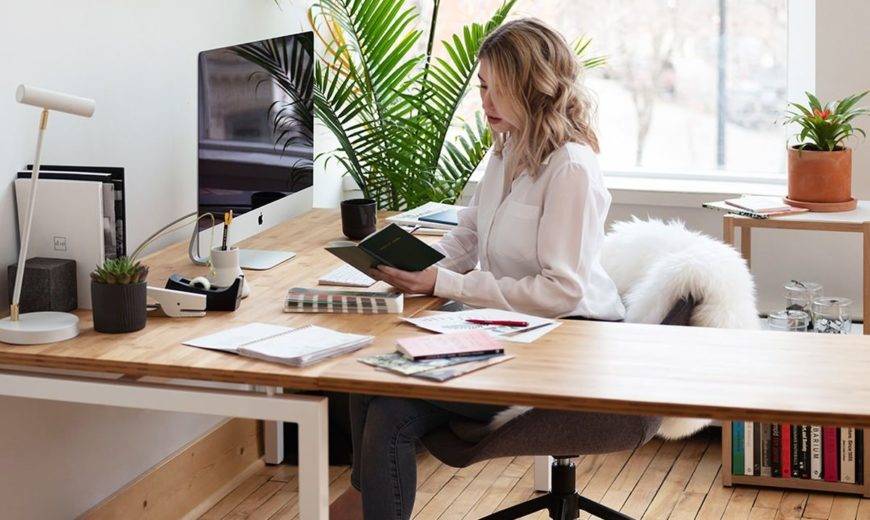 Home Offices That Embrace Versatility and Productivity