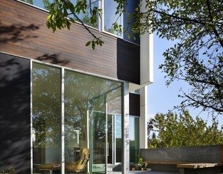 Modern House With Fancy Backyard by SHED Architects
